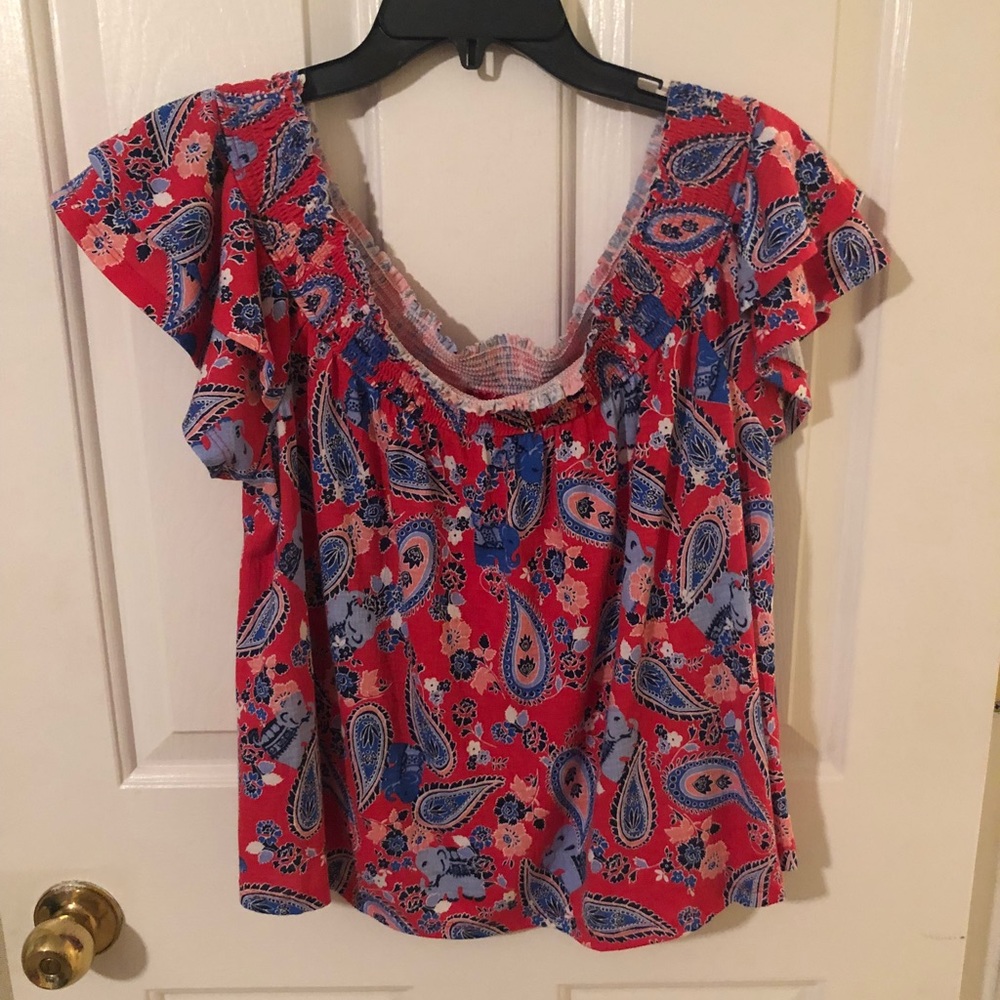 off the shoulders shirt